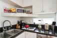 Beverly Hills Modern Guesthouse image 19